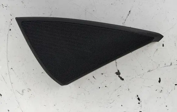 Mercedes-Benz C W204 Front door high frequency speaker A2047200248