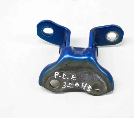 Toyota Yaris Front door upper hinge