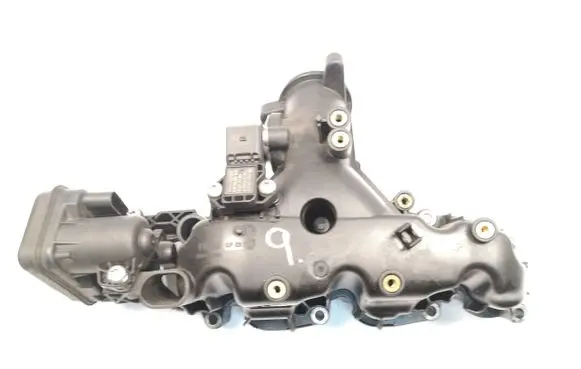 Volkswagen Polo V 6R Intake manifold 