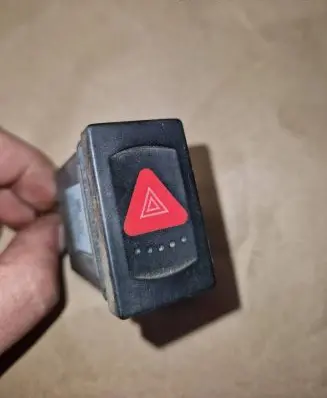 Volkswagen PASSAT B5.5 Hazard light switch 3B0953235D PA66GF30J