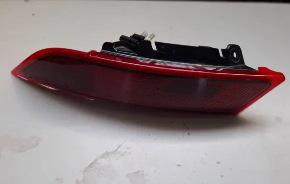 Land Rover Discovery 5 Rear fog light HY3215K273AA