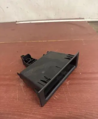Renault Master III Glove box 684758811R