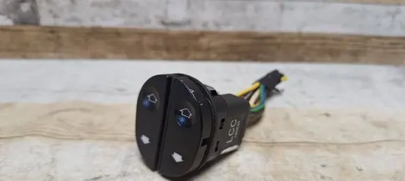 Electric window control switch