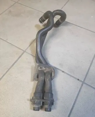 Volvo S60 Engine coolant pipe/hose S4000220