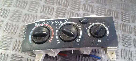 Renault Megane I Climate control unit 655738n
