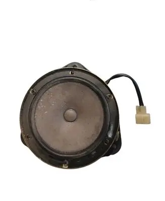 Subaru Forester SF Front door speaker EAS16P475CR