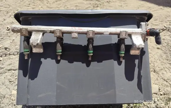 Ford Focus Fuel main line pipe 9D280 0280160599 3337Q14126