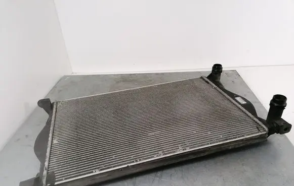 Audi A6 S6 C6 4F Coolant radiator 4F0121251Q
