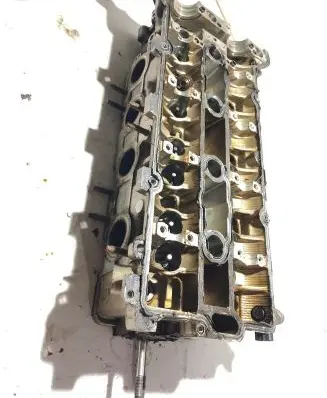 Volvo XC90 Engine head 1xi130