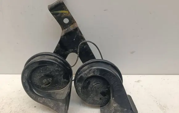 Peugeot 308 Horn signal 9657476680 033FB171