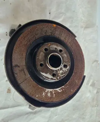 Volvo V60 Rear wheel hub spindle/knuckle 31476232 KN086 P31476232