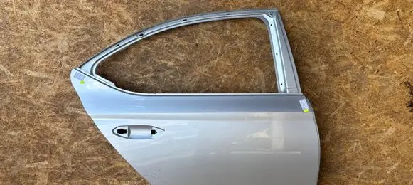 Skoda Octavia Mk4 Rear door 5F6833312 K89159T