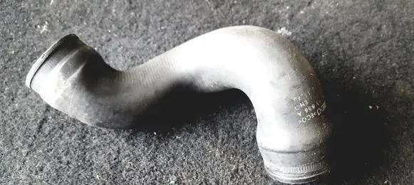 Audi A4 S4 B5 8D Intercooler hose/pipe 058145856A