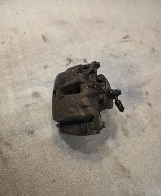 Infiniti FX Front brake caliper 