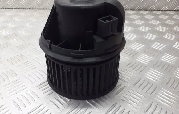 Ford Focus Front door blower motor 3M5H-18456-EB