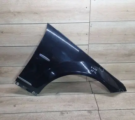 Mercedes-Benz C W204 Fender A2048811001