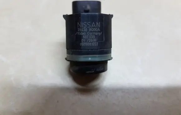 Nissan Qashqai Parking PDC sensor 0609081252