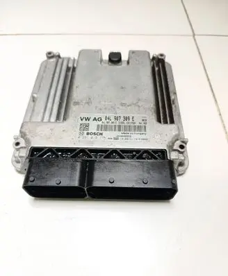 Audi A3 S3 8V Engine control unit/module 04L907309E 0281019175 1039S56556