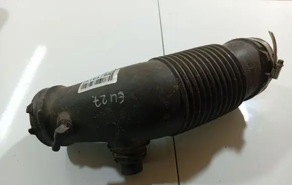 Audi A6 S6 C6 4F Air intake hose/pipe 06E129629E