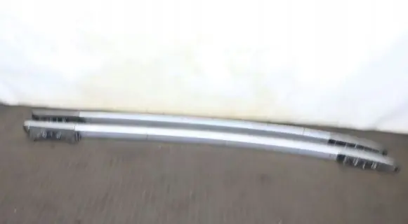 Toyota Verso Roof transverse bars on the 