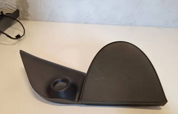Peugeot 107 Plastic wing mirror trim cover 674910H010
