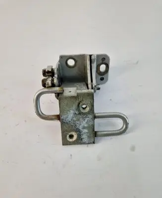 Audi A6 S6 C6 4F Rear door hinge set 8E0833411