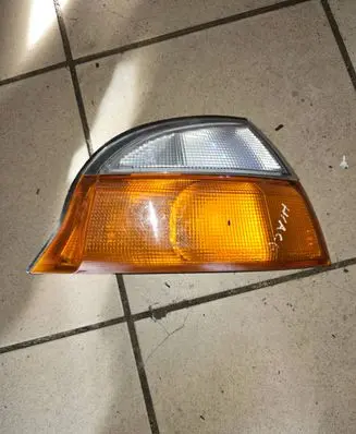 Toyota Hiace (H200) Front indicator light 52658