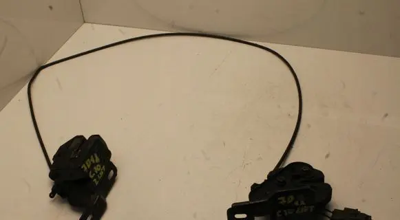 Volvo C70 Engine bonnet/hood lock/catch