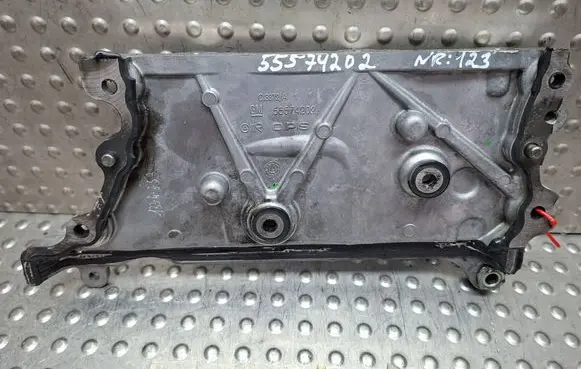 Opel Zafira C Timing chain cover S26338123 55574202