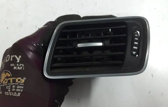 Volkswagen PASSAT B7 Dashboard side air vent grill/cover trim 3AB819701AXAUTOPX 3AB819701A