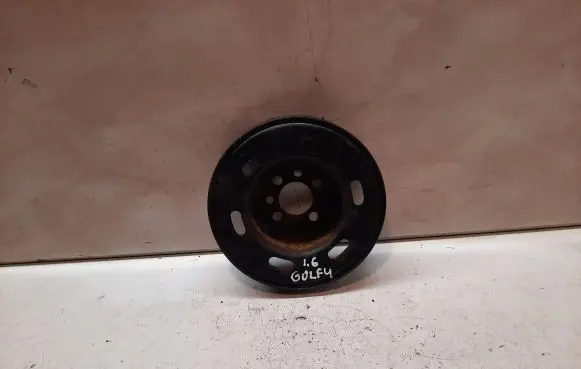 Volkswagen Golf IV Crankshaft pulley 06A105255F