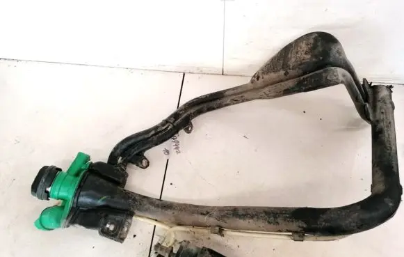 Fuel tank filler neck pipe