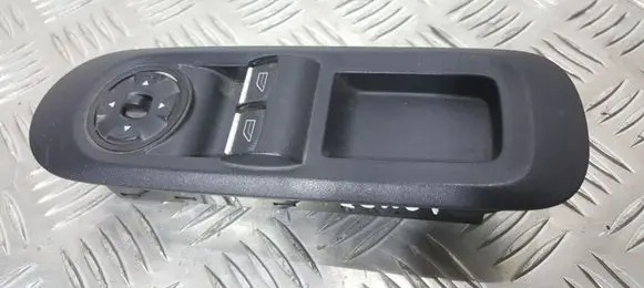 Ford Mondeo MK IV Electric window control switch 22082008 7S7T14A132CB