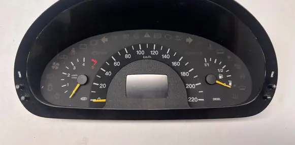 Mercedes-Benz Vito Viano W639 Speedometer (instrument cluster) A6394460321