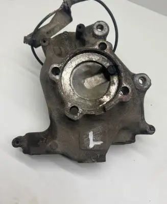 BMW 5 E39 Front wheel hub spindle knuckle 1092853