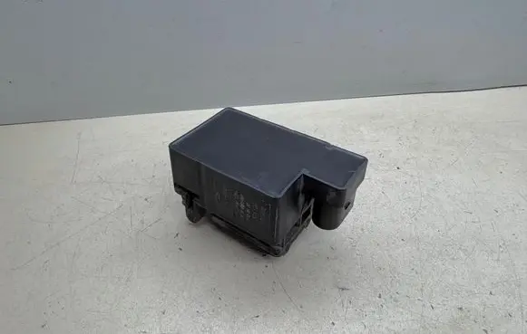 Audi Q7 4L Air suspension valve block 15152400082
