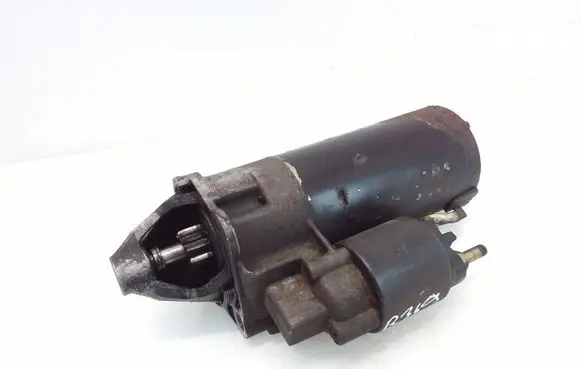Audi A4 S4 B5 8D Starter motor 068911024C 0001110122