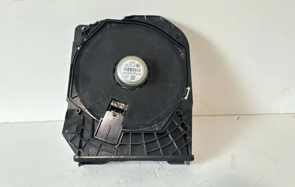 BMW 1 F20 F21 Subwoofer speaker 18820010 9210147 430407861871