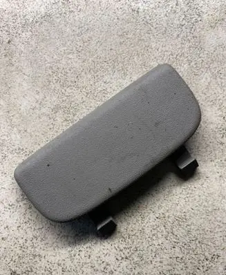 Volvo V50 Seat belt trim 44590