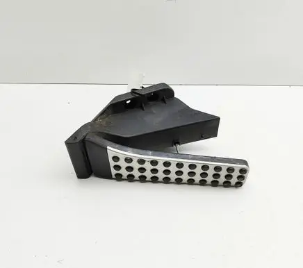 Mercedes-Benz CLS C218 X218 Accelerator throttle pedal A2043000200
