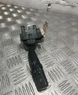 Toyota Corolla Verso AR10 Indicator stalk 173794