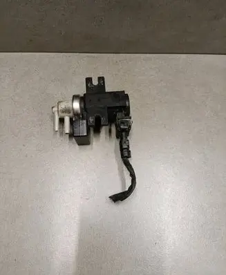 Opel Corsa D Turbo solenoid valve 72190338 02T295 897218