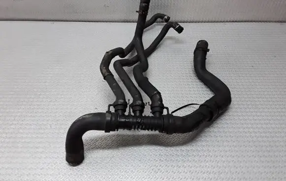 Renault Megane II Engine coolant pipe/hose