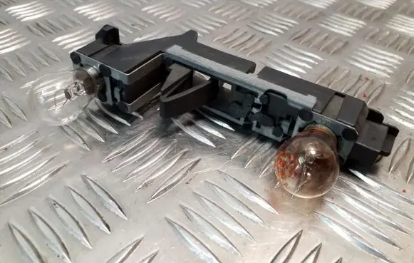 Tail light part