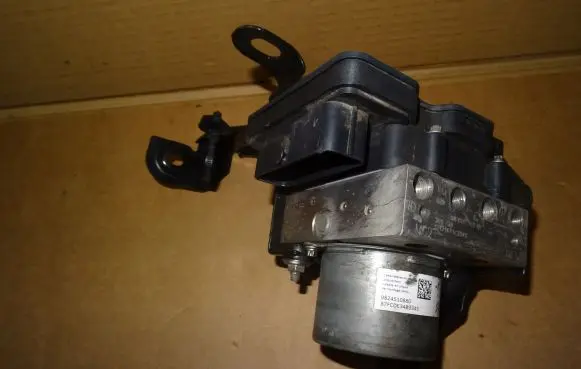 Peugeot Expert ABS Pump 9808055980