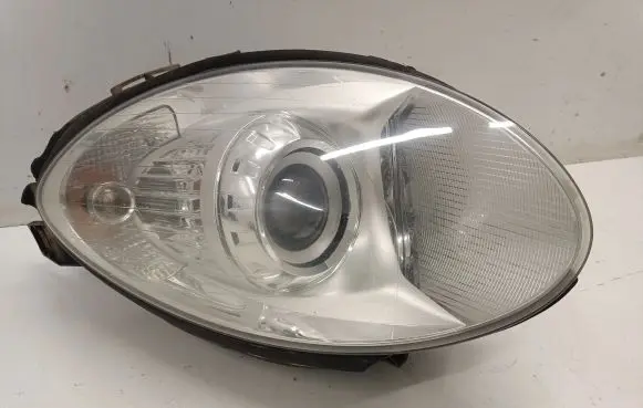 Mercedes-Benz R W251 Headlight/headlamp A0028206026 5DV008290