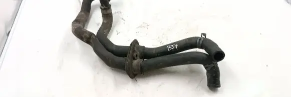 Volkswagen PASSAT B5.5 Engine coolant pipe/hose 8D0819373N