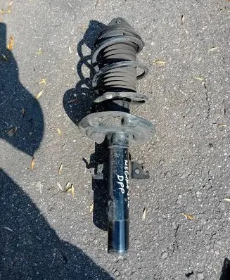Renault Megane IV Front shock absorber with coil spring 543025368R E4675501 05041741