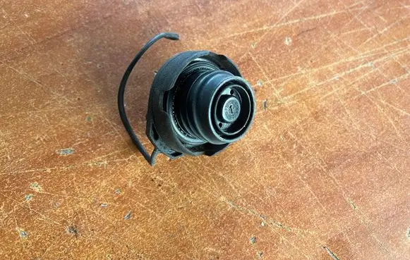 Volkswagen Bora Fuel tank filler cap 1J0201553C