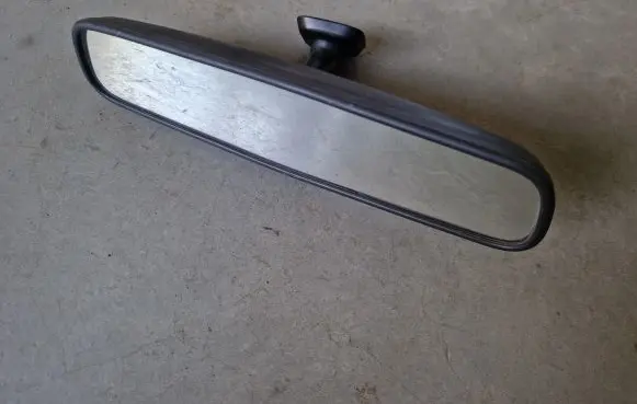 Mitsubishi Pajero Sport I Rear view mirror (interior)